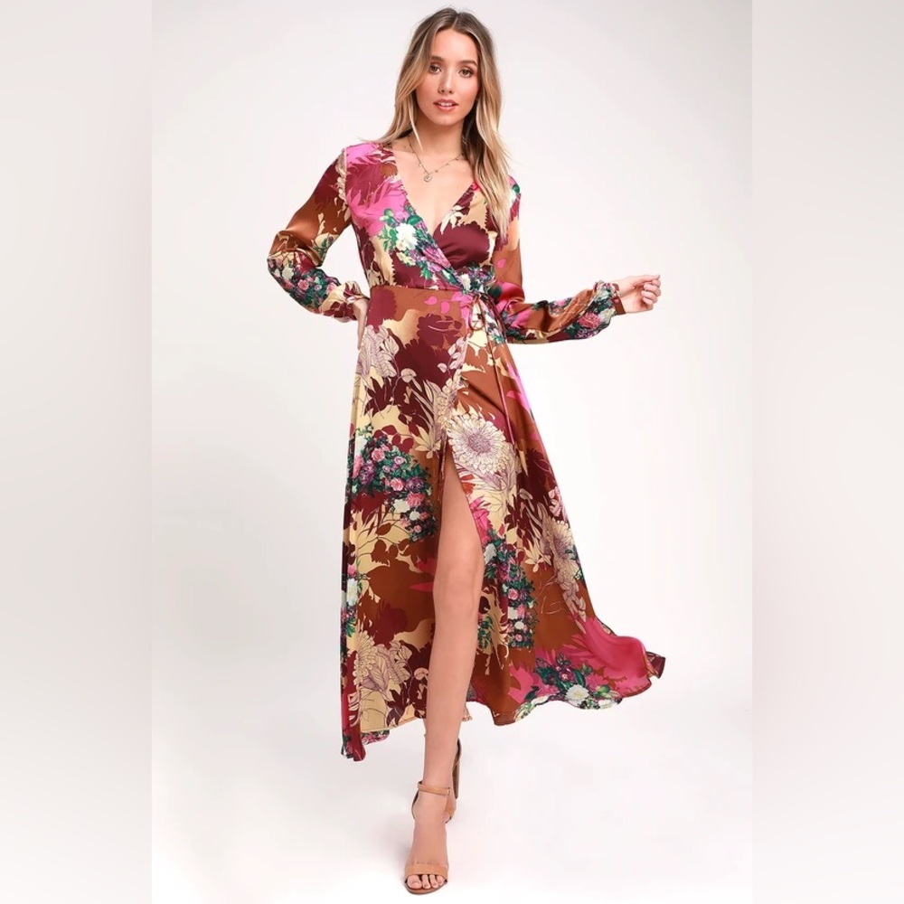 Lulus NWT Put on a Smile Burgundy Floral Print Satin Wrap Maxi Dress -Size Small